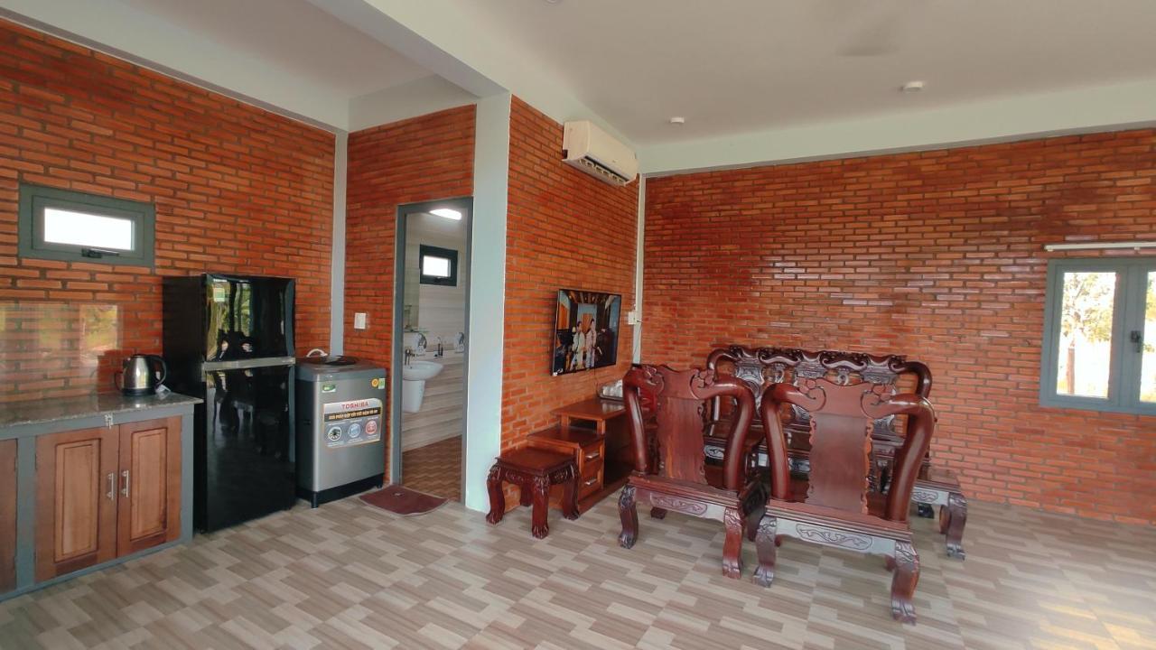 Homestay Dat Viet Cat Tien Buitenkant foto